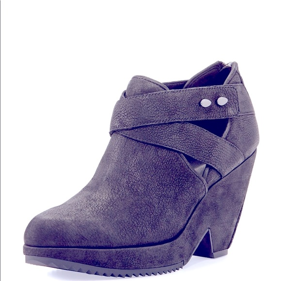 Eileen Fisher ‘Watt’ Wedge Booties Sz 9.5 - Picture 1 of 9